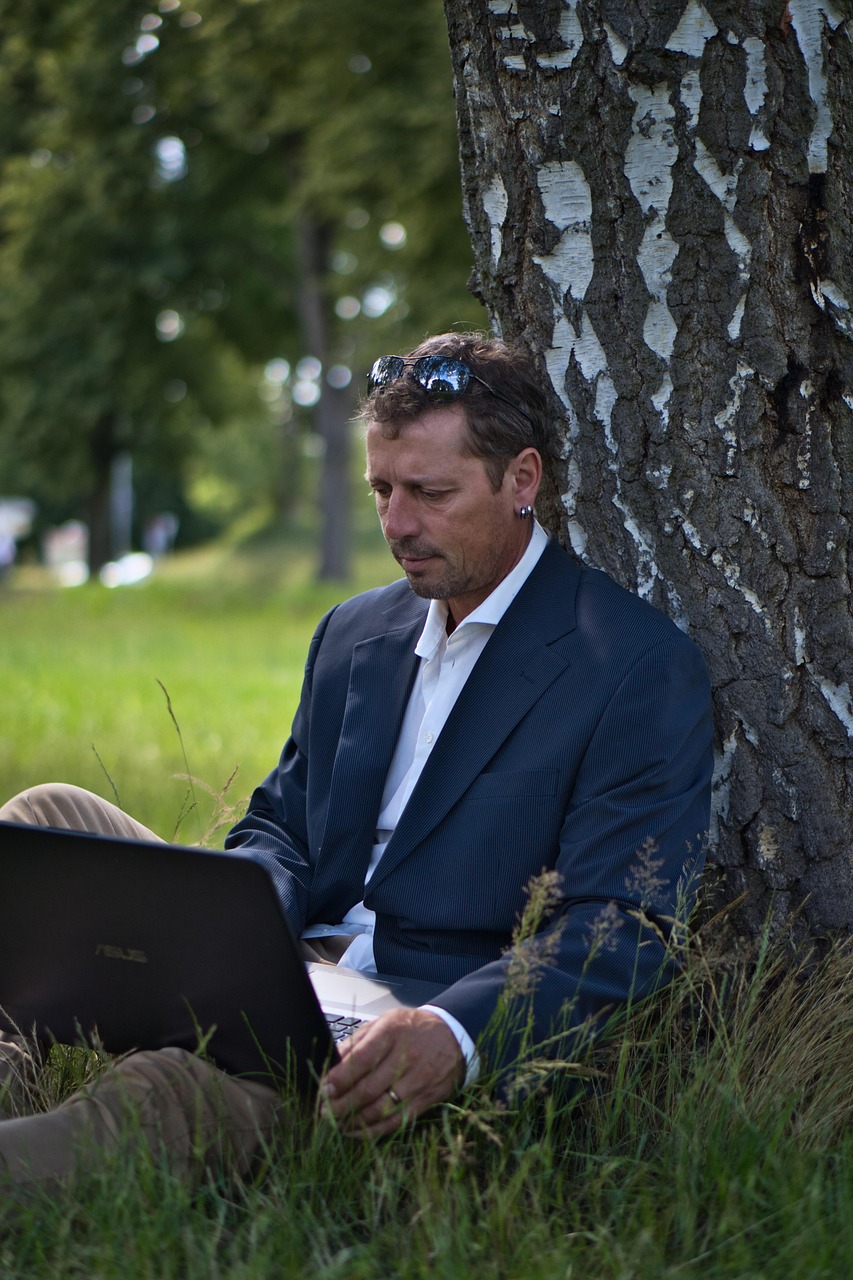 entdecken sie effektive strategien für eine gesunde work-life-balance. erfahren sie, wie sie beruf und privatleben erfolgreich in einklang bringen, stress reduzieren und mehr lebensqualität gewinnen.